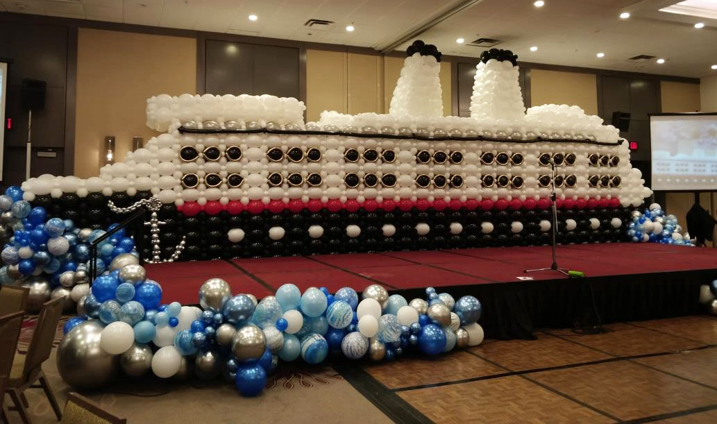Titanic large balloon installation