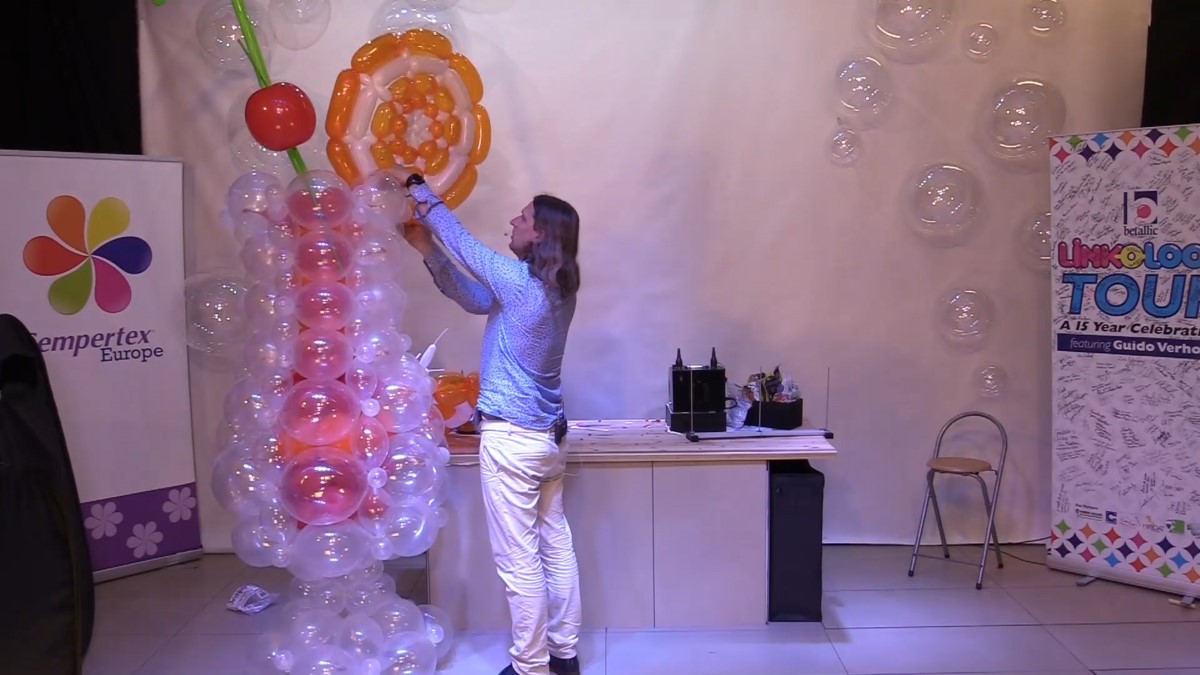 Cocktail Glass Balloon Decor